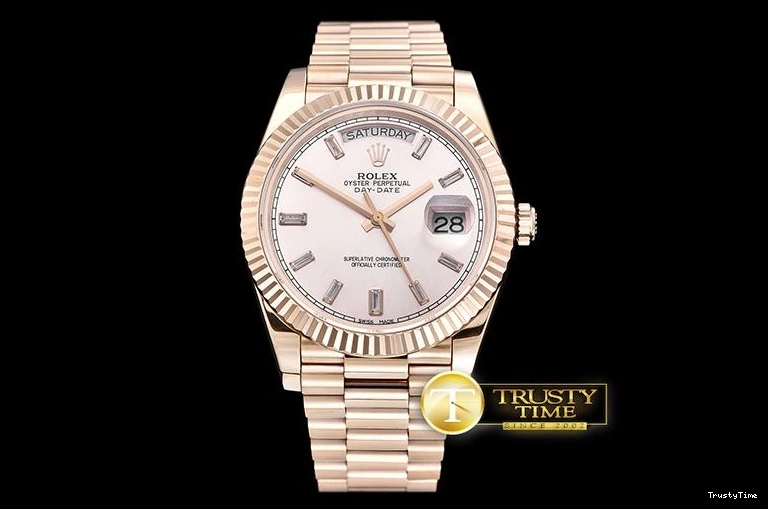 0223 RDD0210A – DayDate 40mm Youthful 679